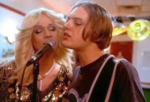 john_cameron_mitchell_michael_pitt_hedwig_the_angry_inch_001